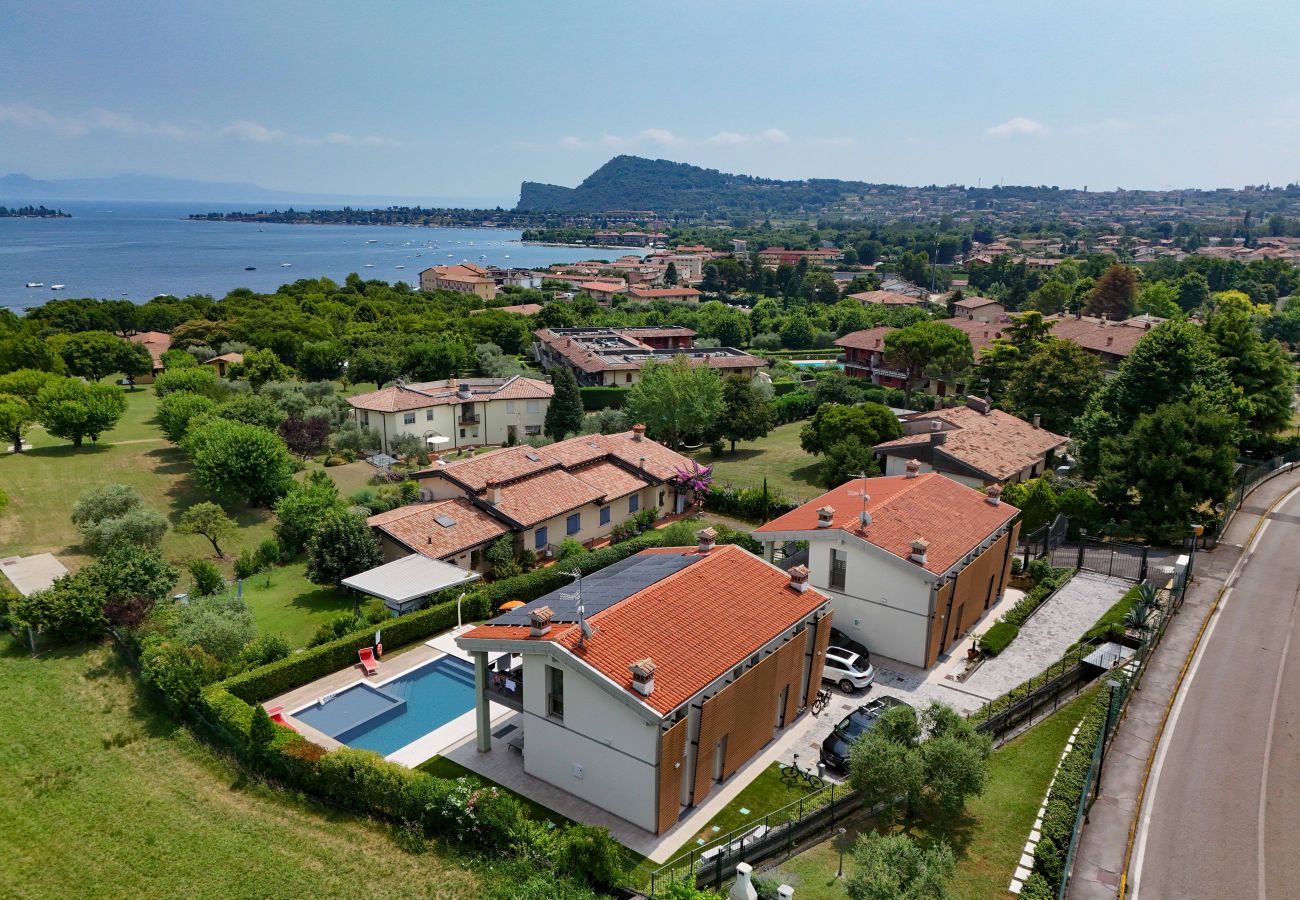 Apartament w Manerba del Garda - Gardaliva5:spazioso con vista lago in piccolo residence vicino al lago