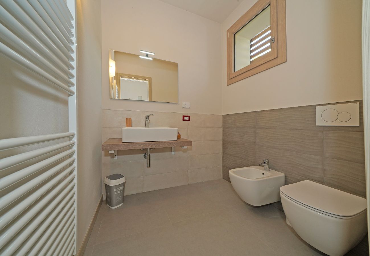 Townhouse w Manerba del Garda - Gardaliva2: con vista lago in residence con piscina vicino al lago