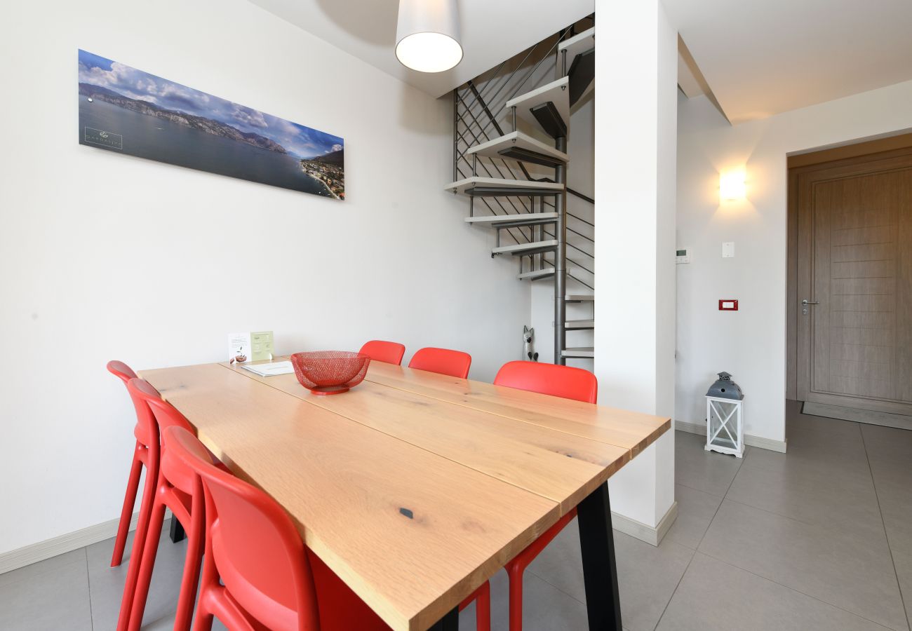 Townhouse w Manerba del Garda - Gardaliva2: con vista lago in residence con piscina vicino al lago