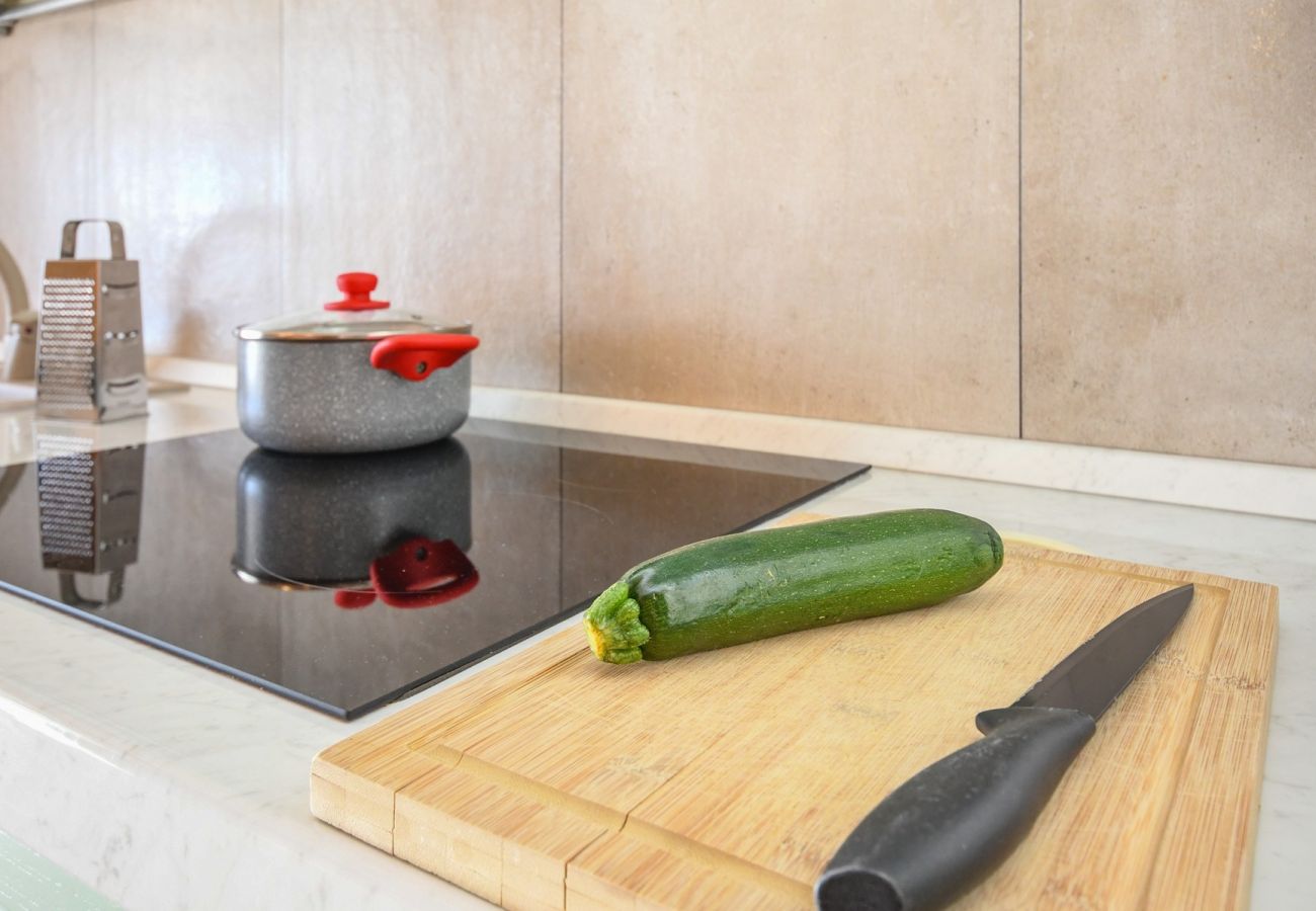 Apartament w Tignale - Conte, con grande balcone vista lago