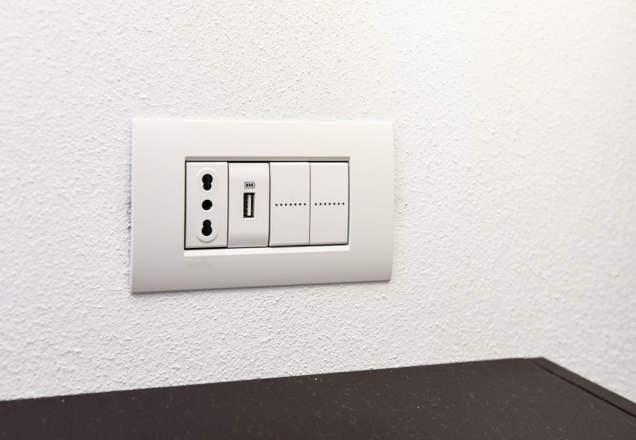 Apartament w Tignale - Orange House con meravigliosa vista lago