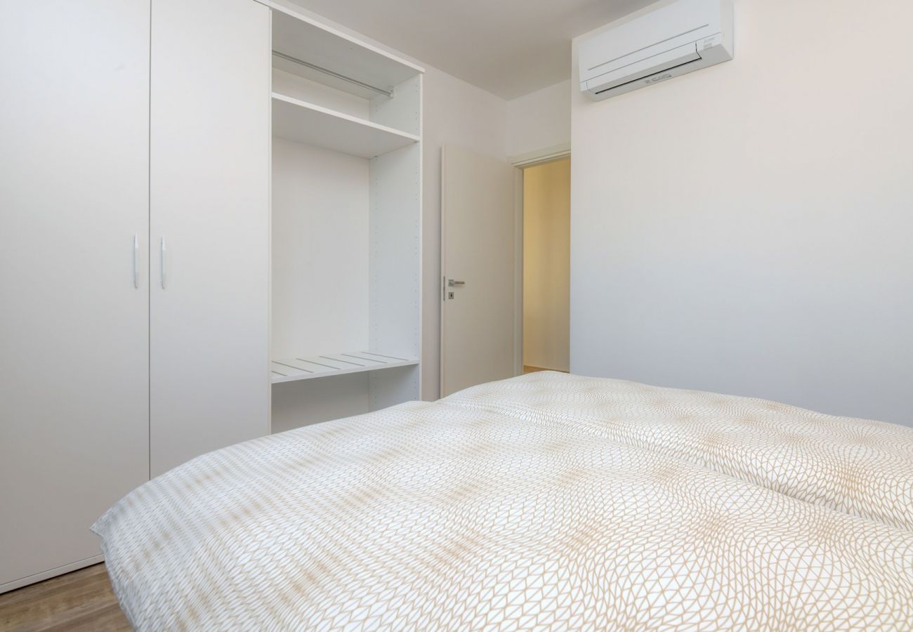 Apartament w Tignale - Orange House con meravigliosa vista lago