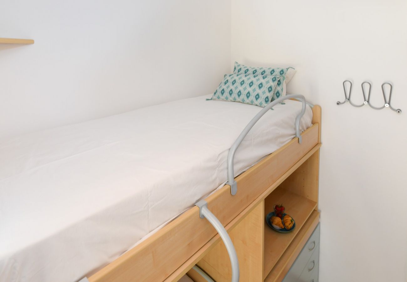 Dom w Manerba del Garda - Villa rosa, spaziosa casa con piscina in comune