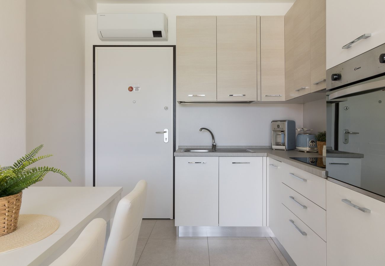 Apartament w Manerba del Garda - Villa Meri Lake by Garda FeWo