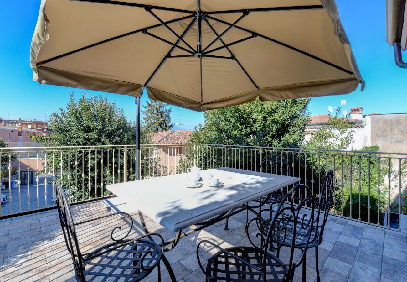 Apartament w Desenzano del Garda - DesenzanoLoft : La Vite Luxury Appartment 1 CIN IT017067C2HOLOZDF9