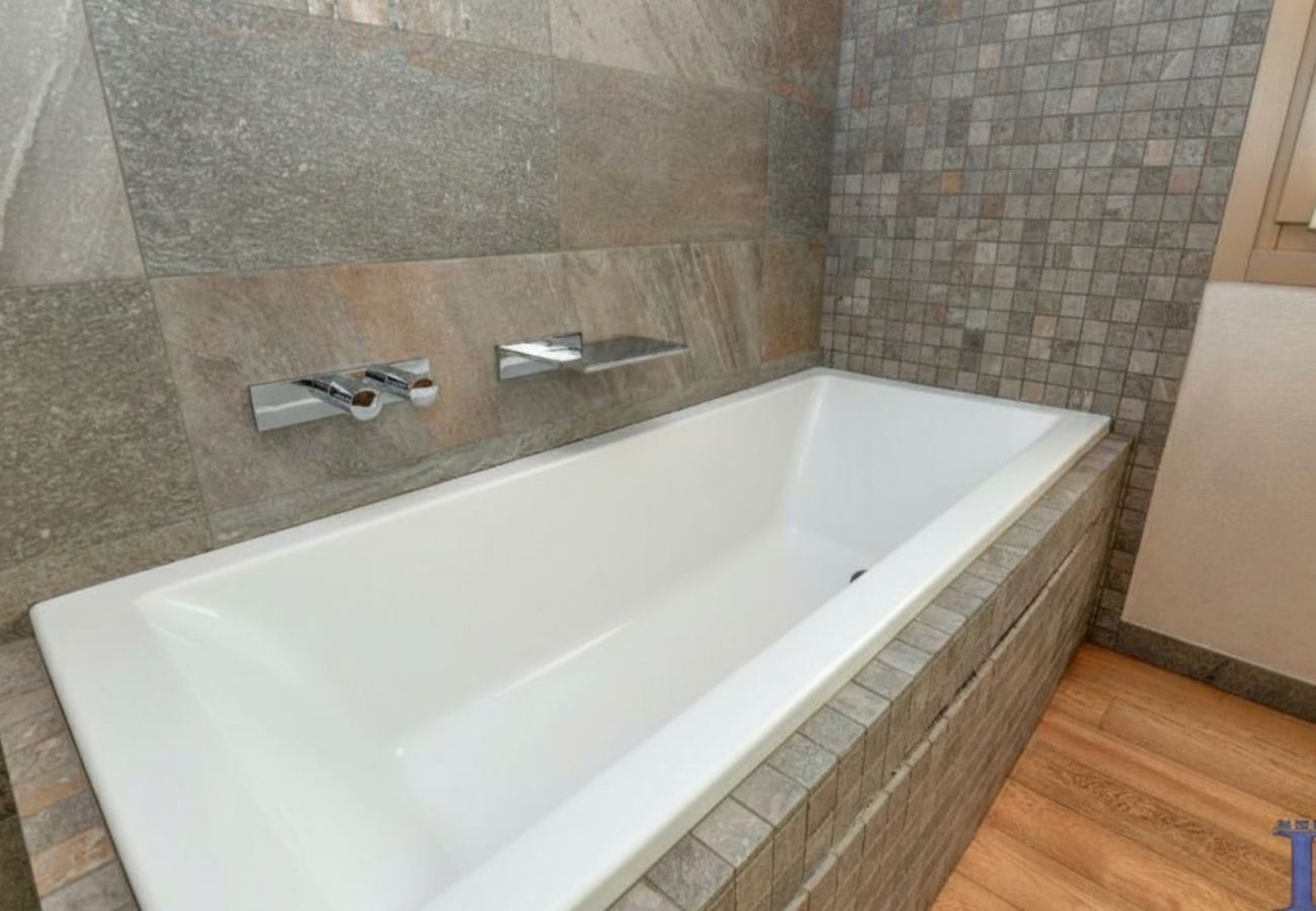 Apartament w Desenzano del Garda - Desenzanoloft Oscar Luxury Suite