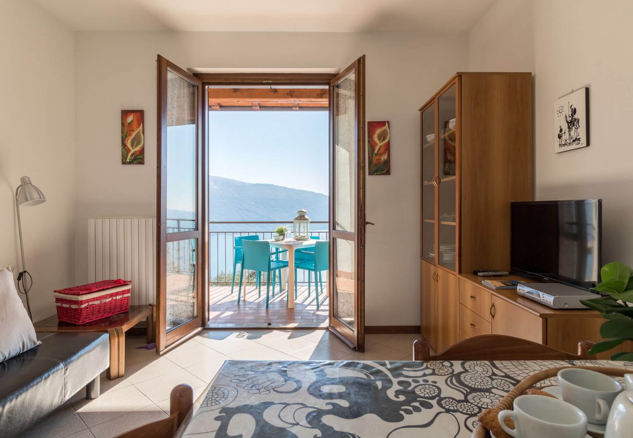 Apartament w Tignale -  appartamento Bellevue con balcone vista lago