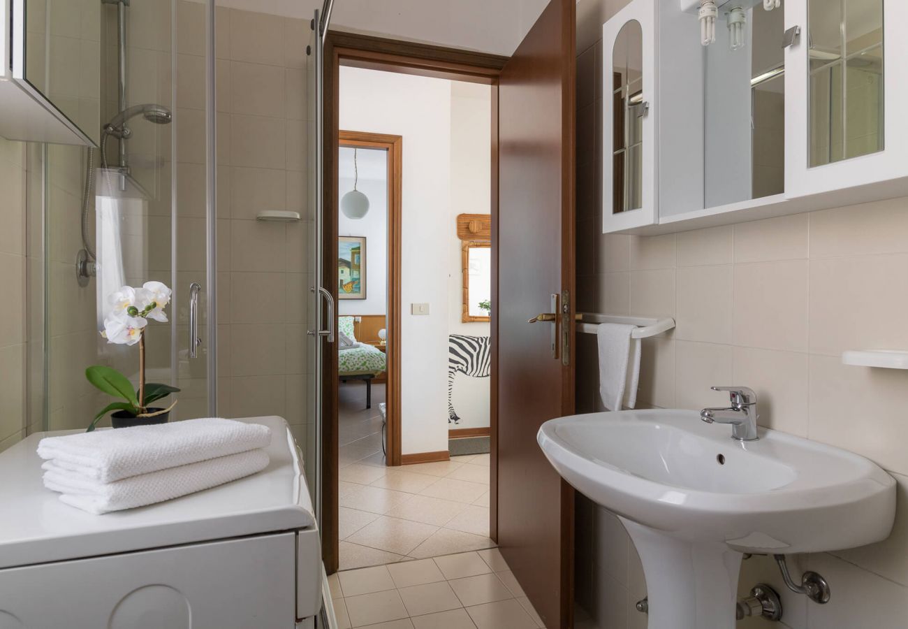 Apartament w Tignale -  appartamento Bellevue con balcone vista lago