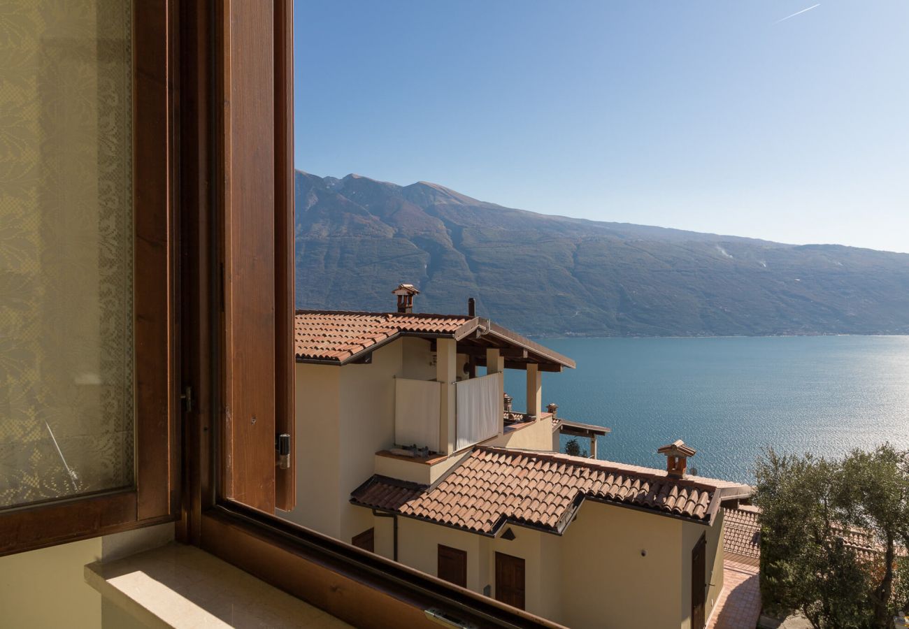 Apartament w Tignale -  appartamento Bellevue con balcone vista lago