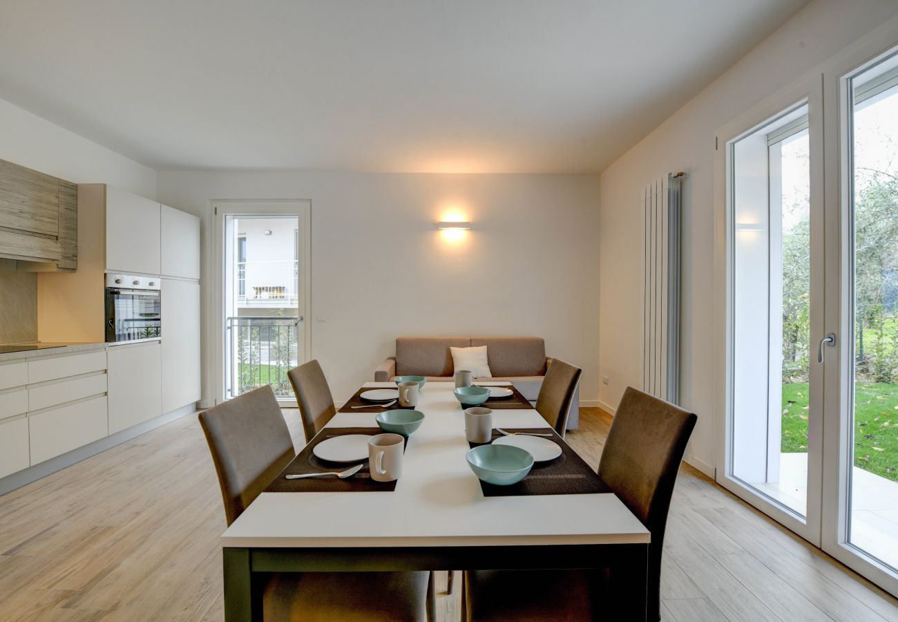 Apartament w Toscolano-Maderno - Maison Bellini: a due passi dal lago con piscina