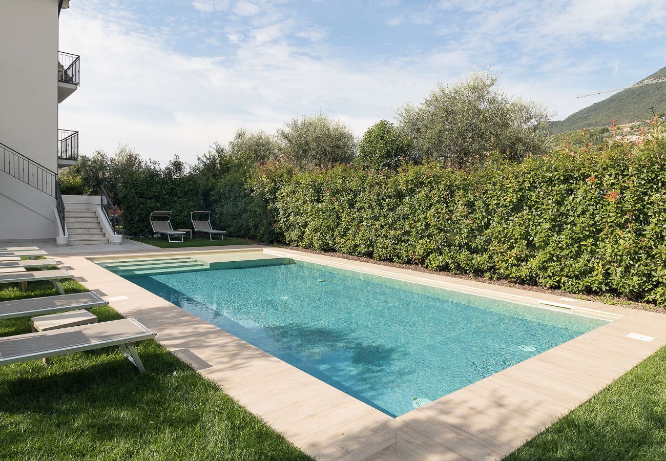 Apartament w Toscolano-Maderno - Maison Bellini 2 con piscina e a due passi dal lago