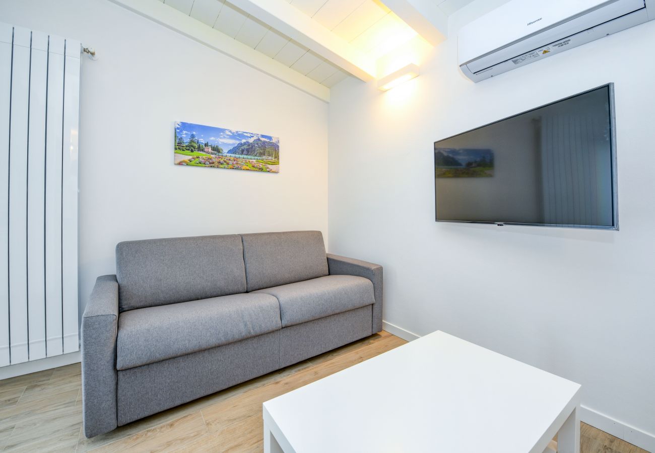 Apartament w Toscolano-Maderno - Maison Bellini 3 con piscina e vicina al lago