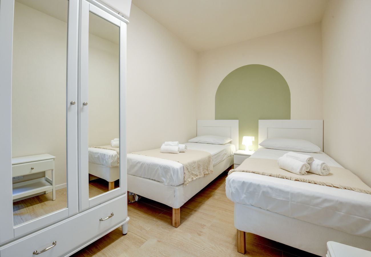 Apartament w Desenzano del Garda - Desenzanoloft Apa Dom 