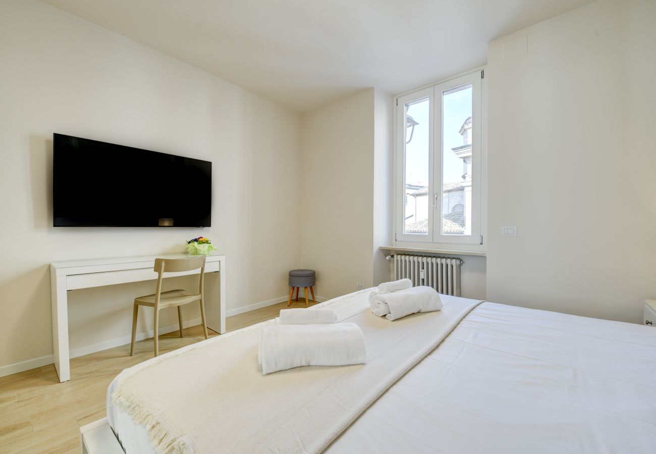 Apartament w Desenzano del Garda - Desenzanoloft Apa Dom 