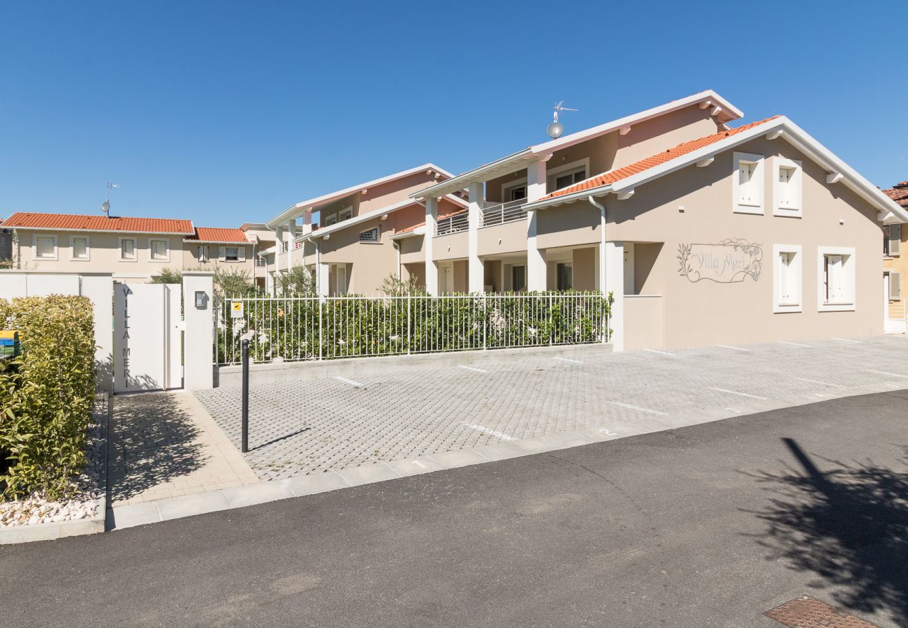Apartament w Manerba del Garda - Villa Meri Lake by Garda FeWo
