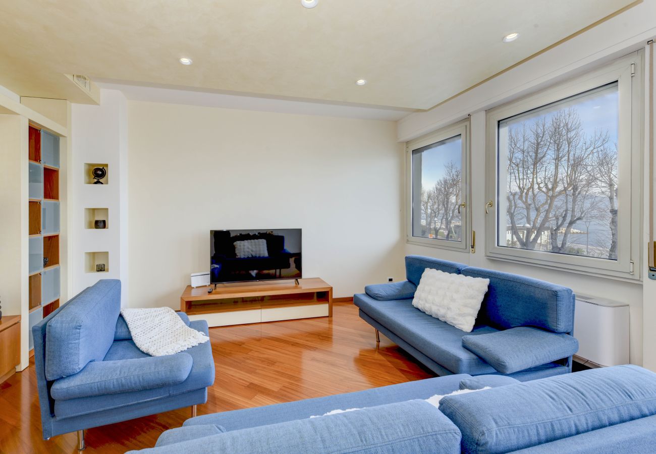 Apartament w Desenzano del Garda - Desenzanoloft CHARMING ON THE LAKE 