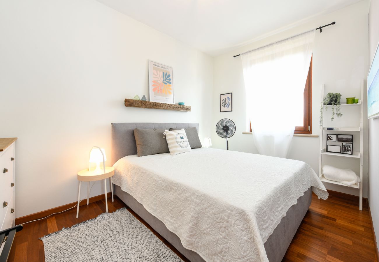 Apartament w Moniga del Garda - Leone: appartamento moderno a Moniga