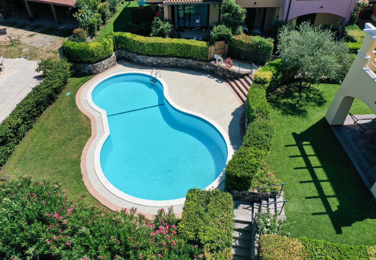 Dom w Manerba del Garda - Villa Bella a Manerba del Garda a due passi dal Lago