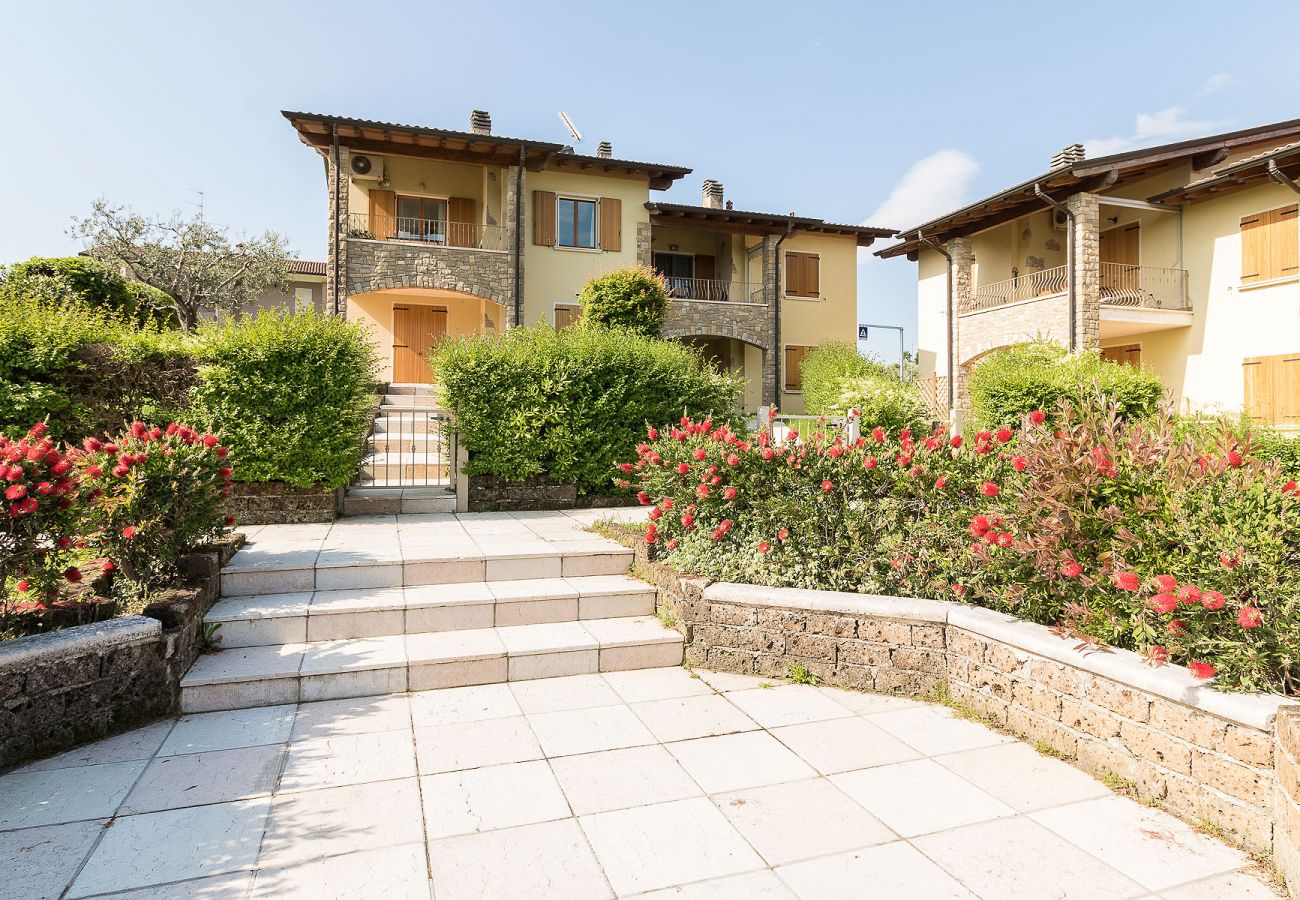 Apartament w Manerba del Garda - Lago Blu con vista lago e piscina