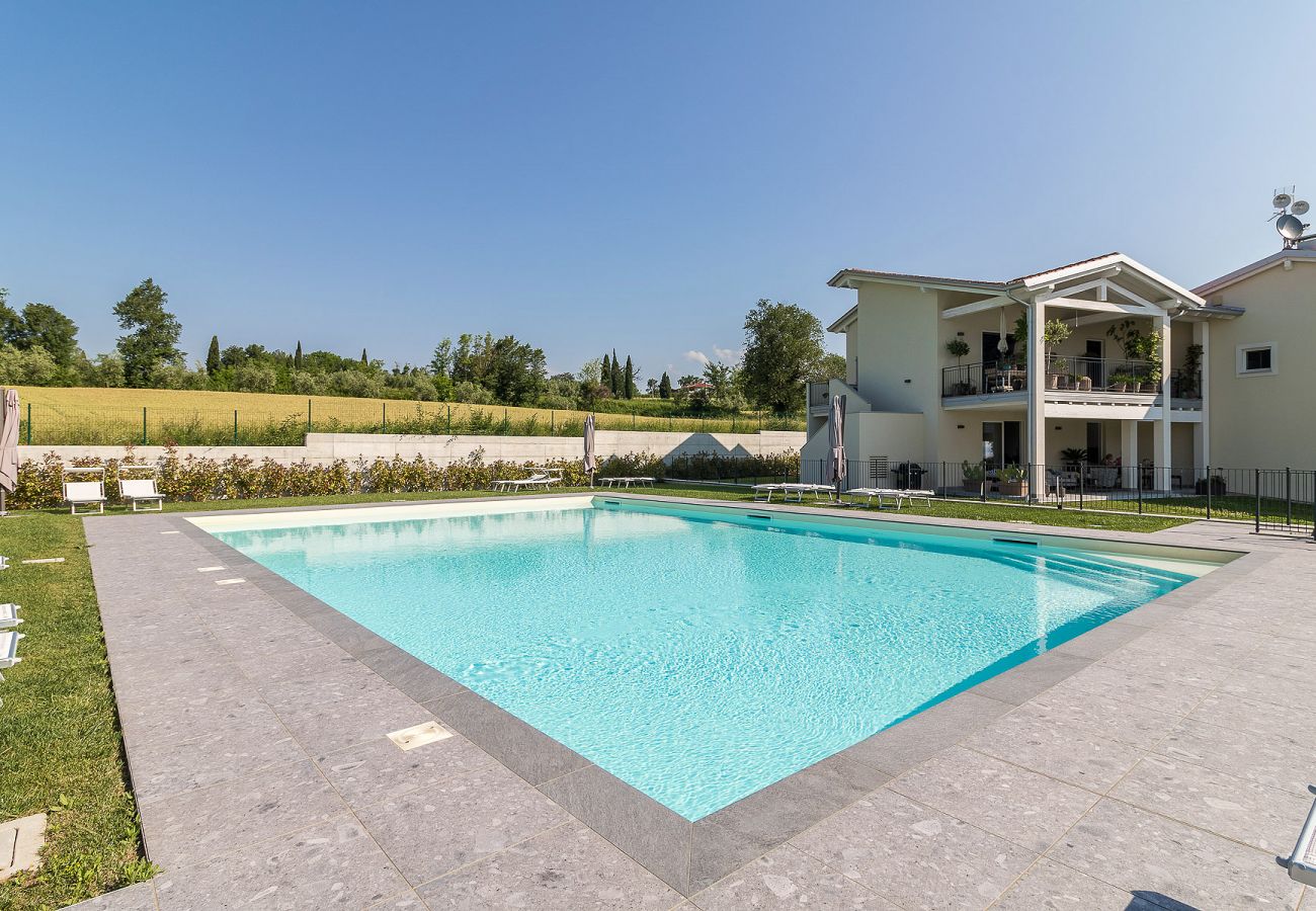 Apartament w Manerba del Garda - Cittadella 7 a due passi dal lago con piscina