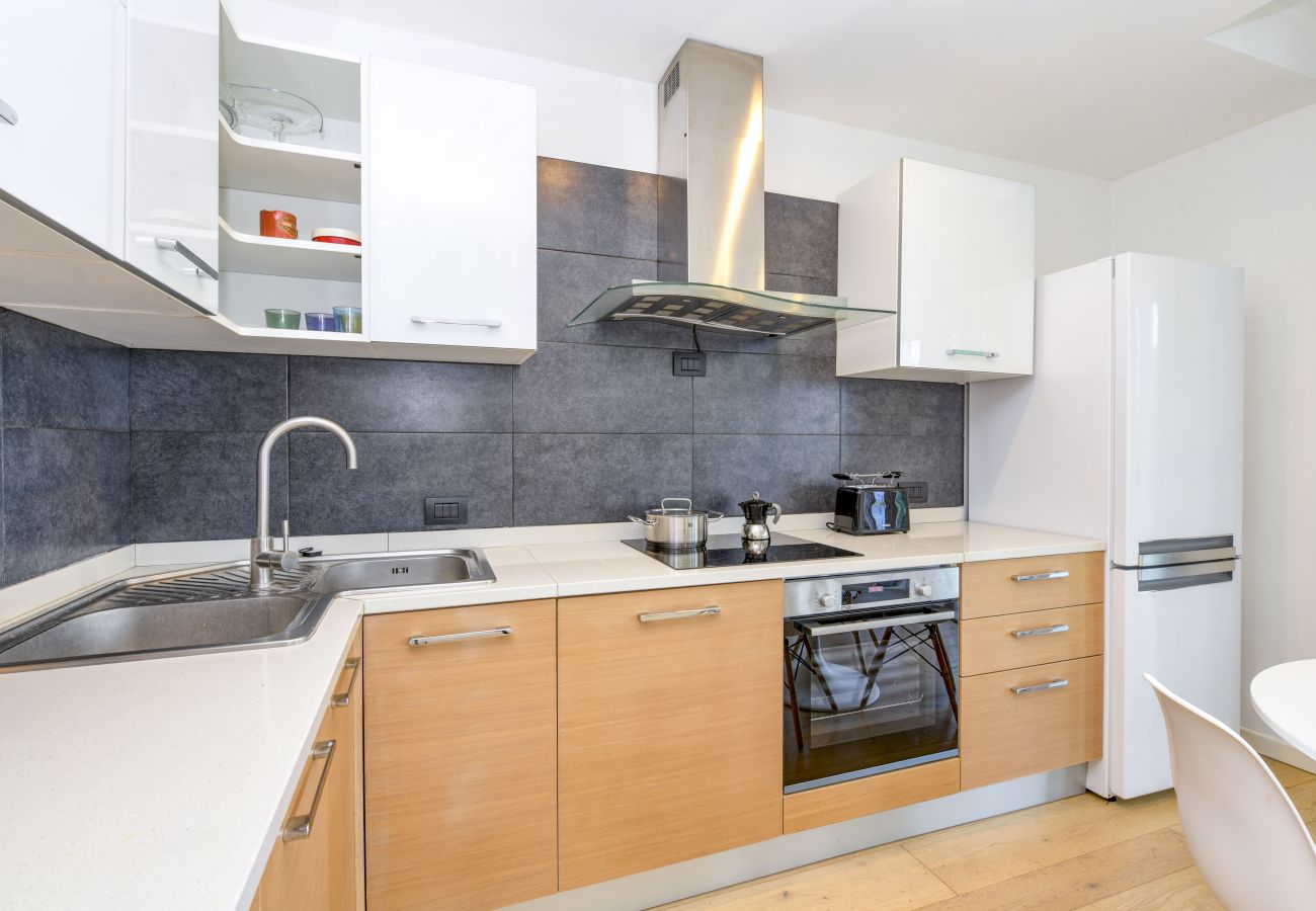 Apartament w Gardone Riviera - Appartamento Diamante con vista lago e piscina