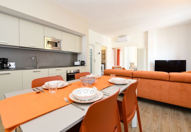 Apartament w Toscolano-Maderno - tre passi dal lago 2 in centro storico a Maderno