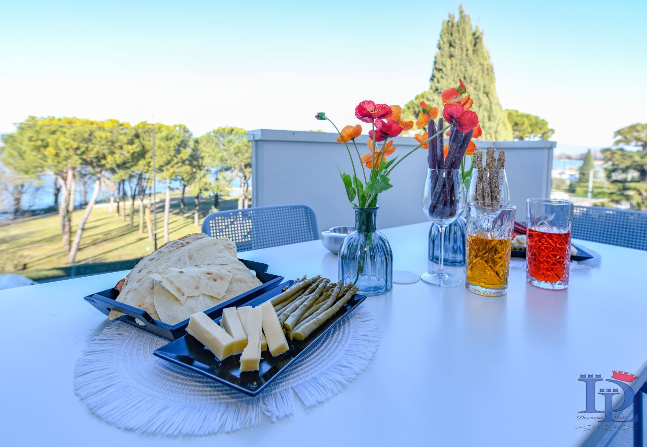 Apartament w Desenzano del Garda - Desenzanoloft Smeraldo Family Apartment