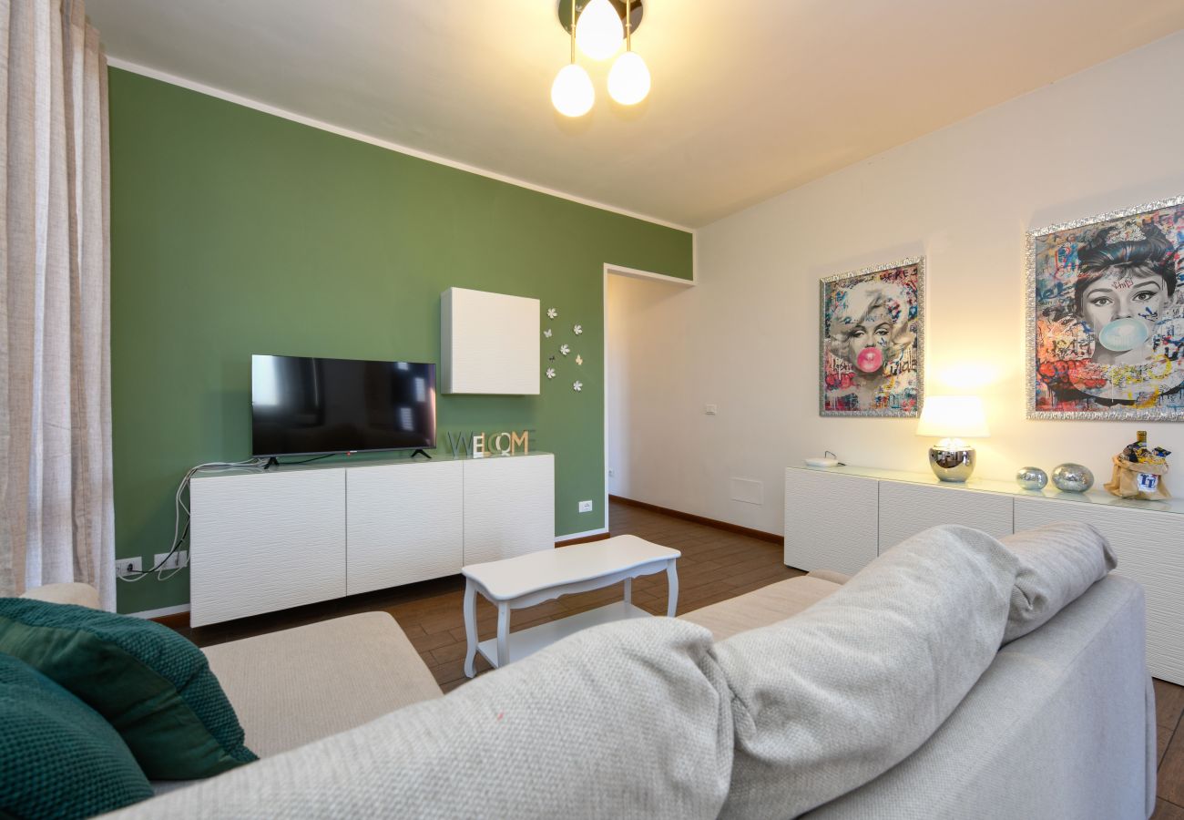 Apartament w Peschiera del Garda - Desenzanoloft Casa degli Artisti 