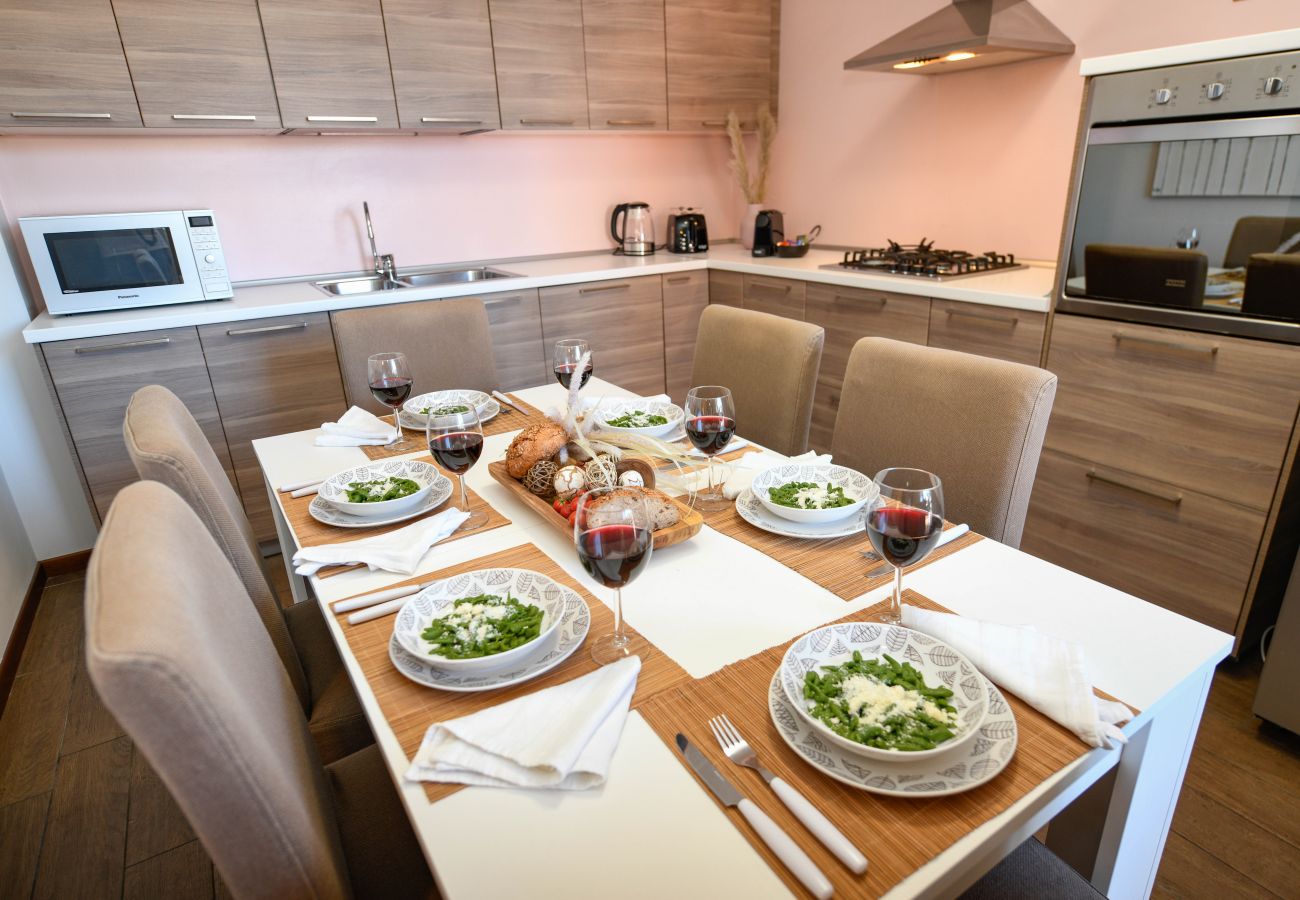 Apartament w Peschiera del Garda - Desenzanoloft Casa degli Artisti 