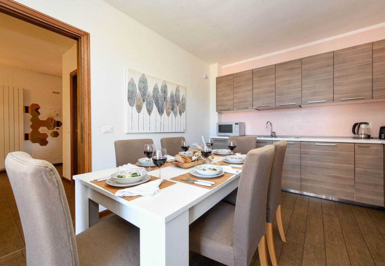 Apartament w Peschiera del Garda - Desenzanoloft Casa degli Artisti 