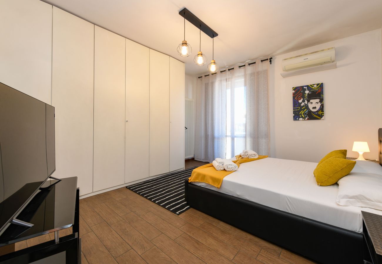 Apartament w Peschiera del Garda - Desenzanoloft Casa degli Artisti 
