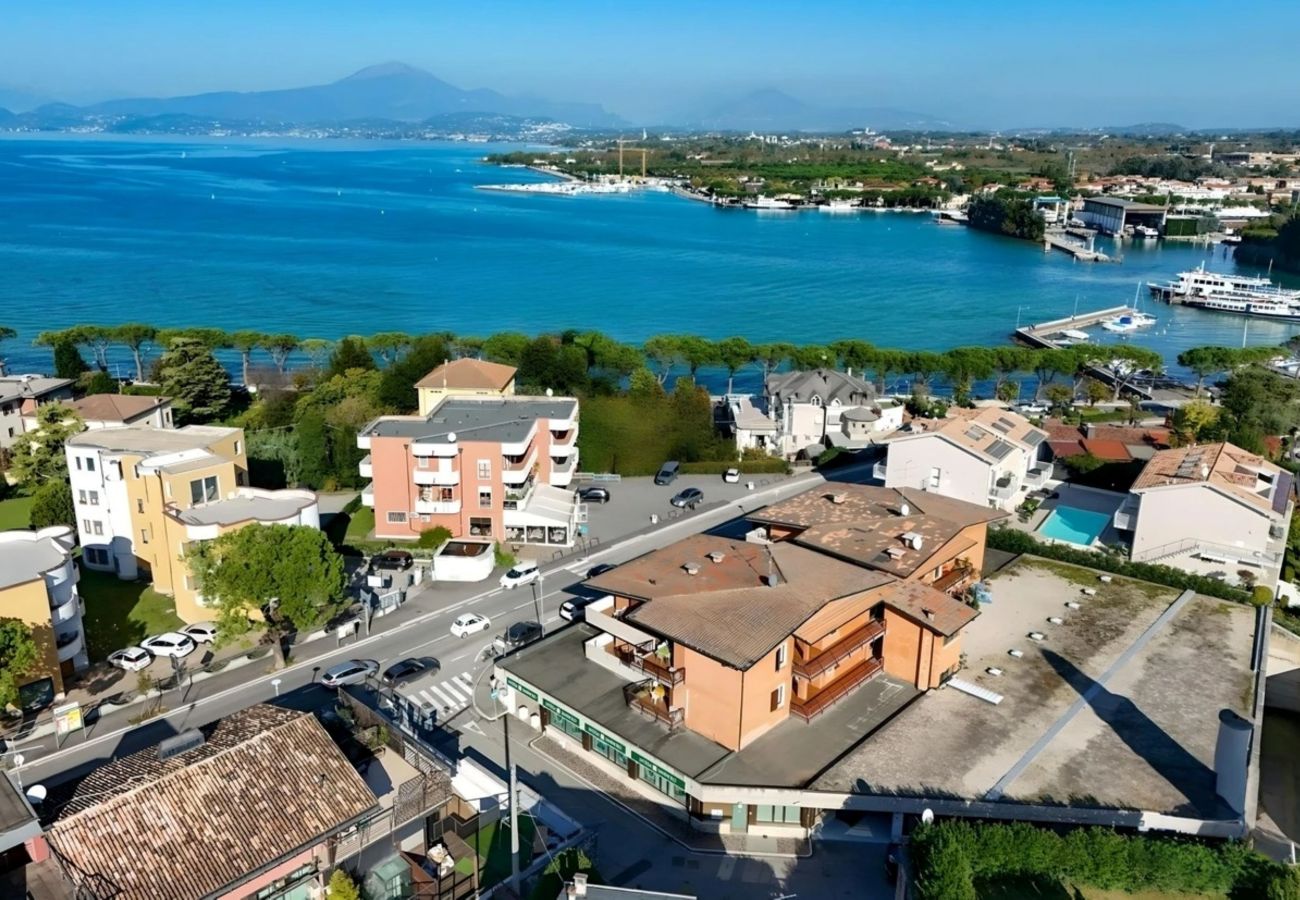 Apartament w Peschiera del Garda - Desenzanoloft Casa degli Artisti 