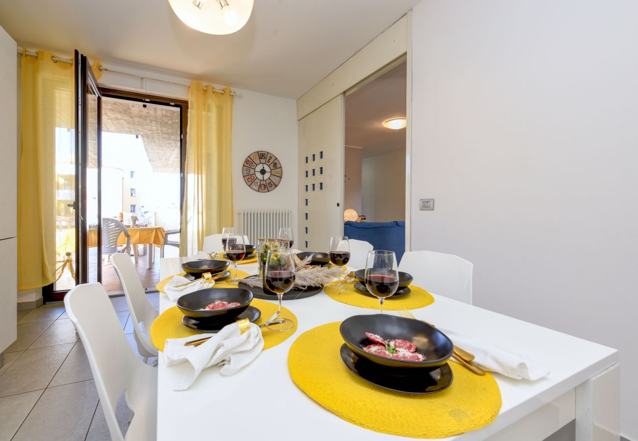 Apartament w Peschiera del Garda - Desenzanoloft Lighthouse Apartment