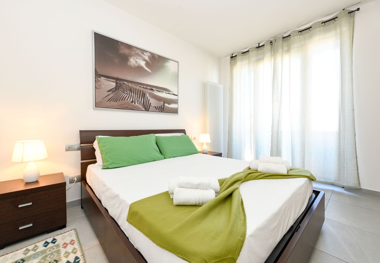 Apartament w Peschiera del Garda - Desenzanoloft Lighthouse Apartment