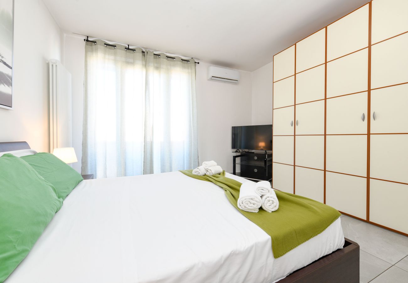 Apartament w Peschiera del Garda - Desenzanoloft Lighthouse Apartment