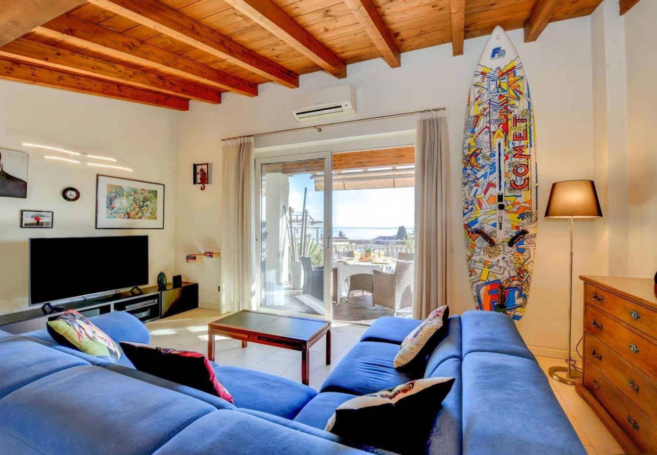 Apartament w Desenzano del Garda - Desenzanoloft Surfing on the Lake 