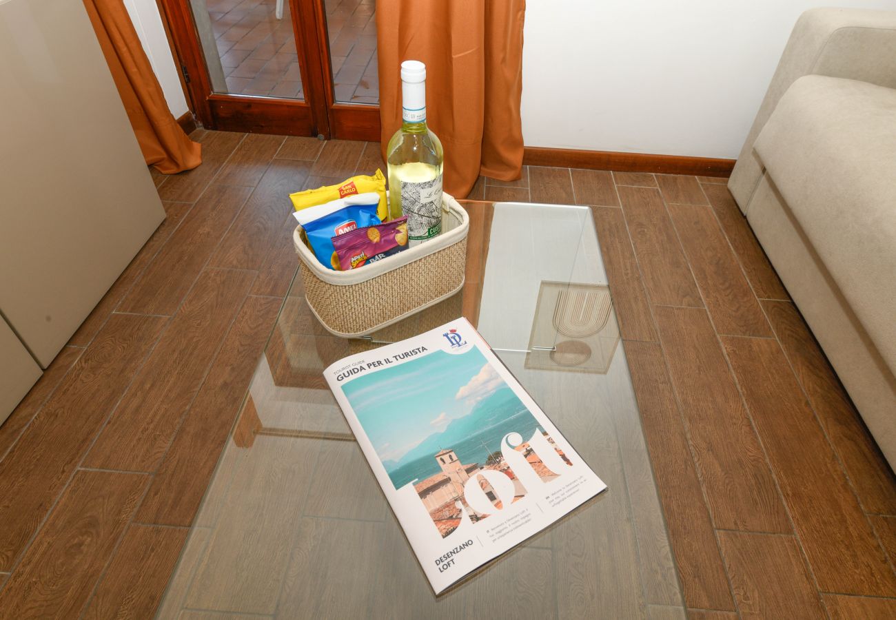 Apartament w Peschiera del Garda - Desenzanoloft Fantasia