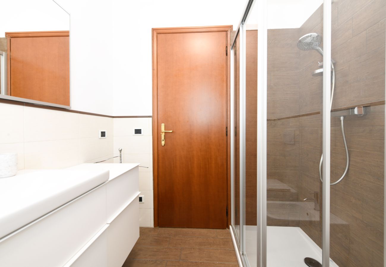 Apartament w Peschiera del Garda - Desenzanoloft Fantasia