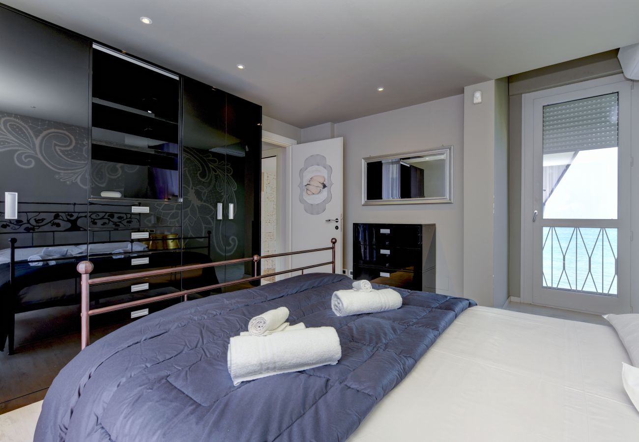 Willa w Desenzano del Garda - DesenzanoLoft Villa Meraviglia nad jeziorem