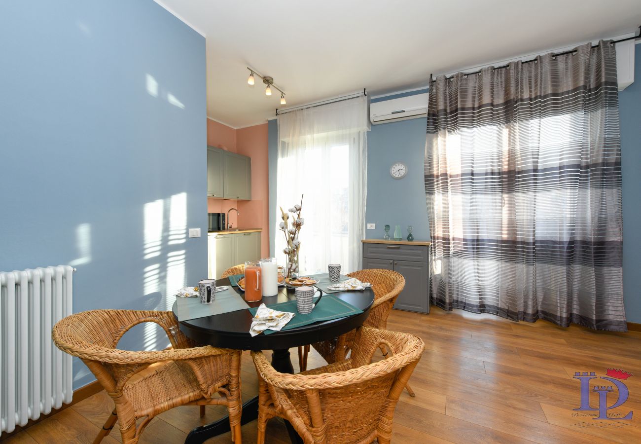 Apartament w Desenzano del Garda - Desenzanoloft Smile on the Lake