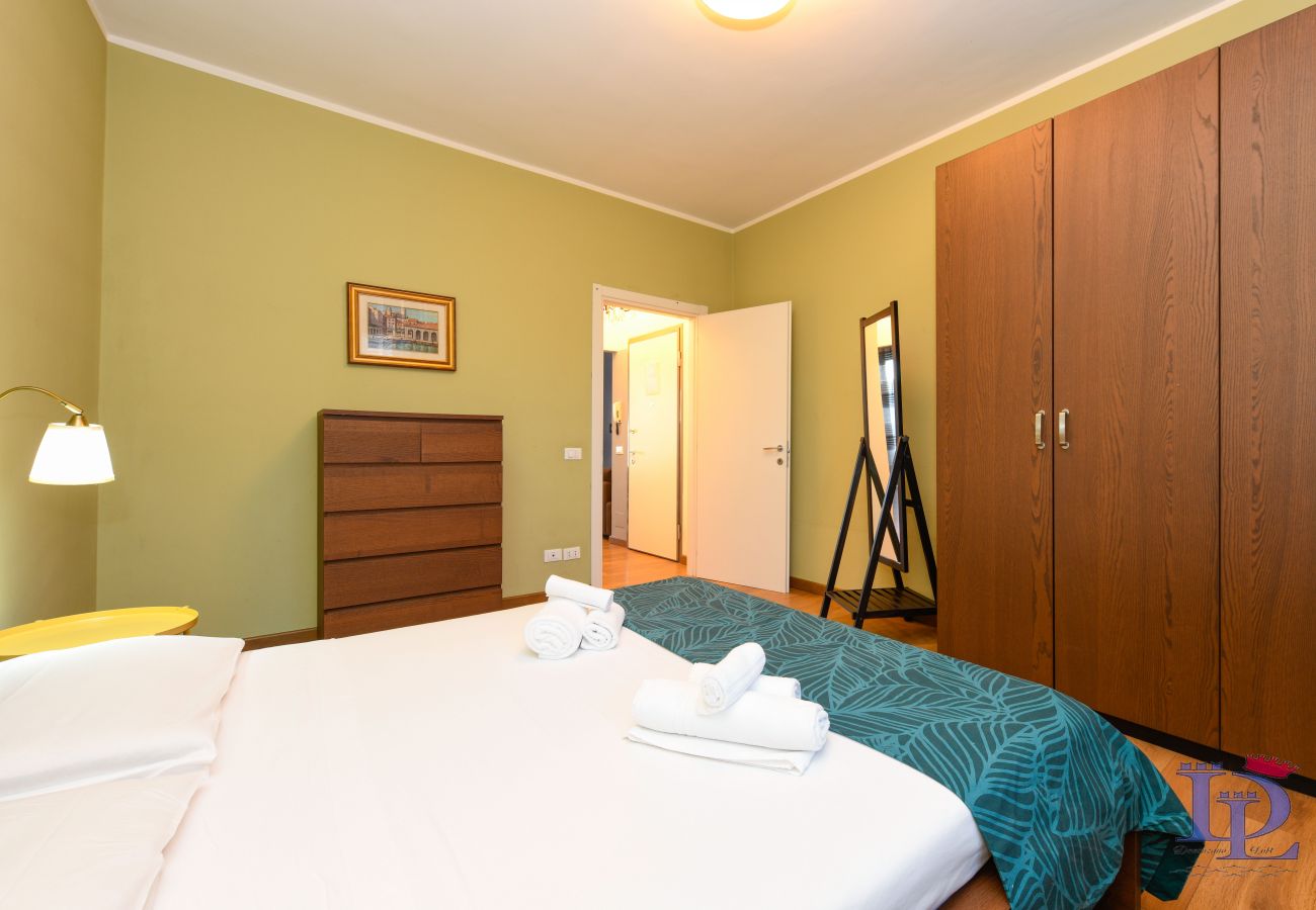 Apartament w Desenzano del Garda - Desenzanoloft Smile on the Lake