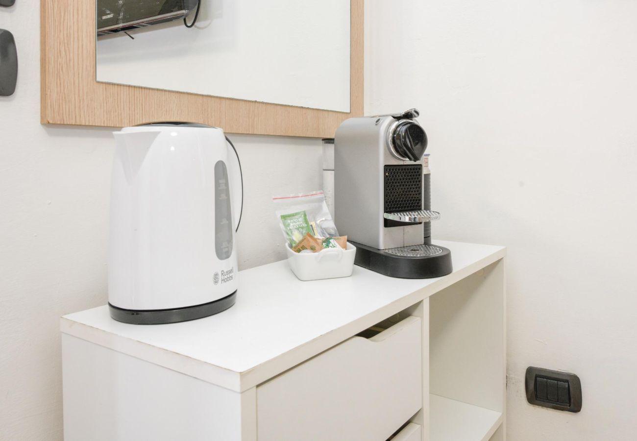 Apartament w Desenzano del Garda - Desenzanoloft Garden and Pool