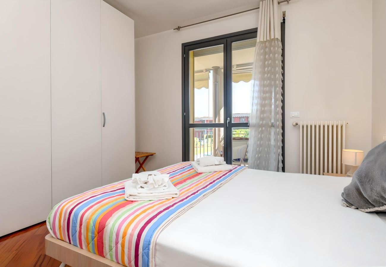 Apartament w Desenzano del Garda - Desenzanoloft Butterfly and Pools