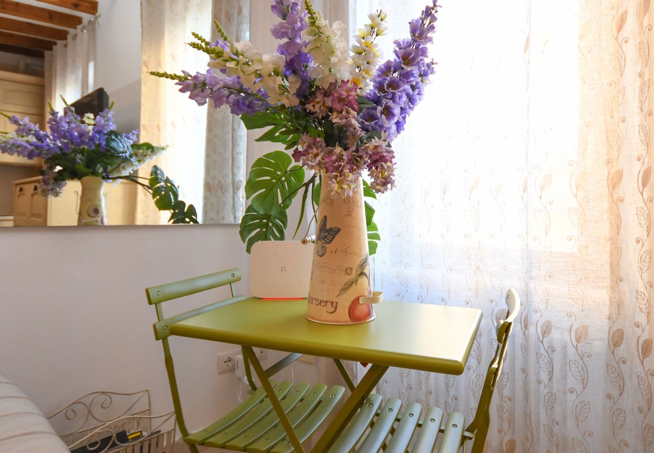 Studio w Desenzano del Garda - Desenzanoloft La Mia Favorita