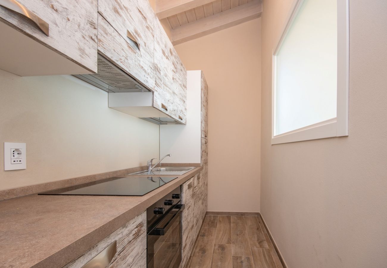 Apartament w Toscolano-Maderno - Cà Bianca sopra: immersi nella natura con vista mozzafiato 