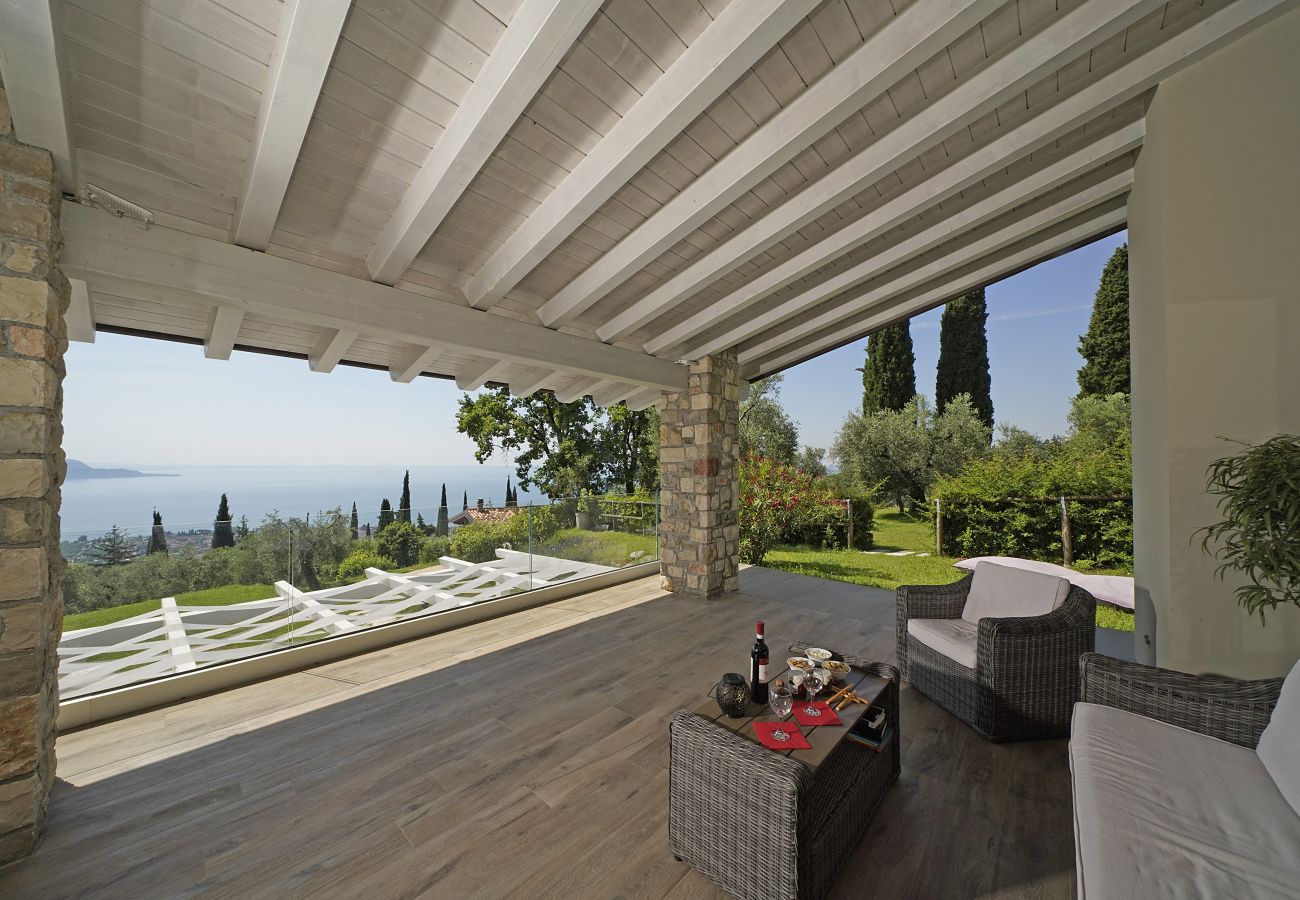 Apartament w Toscolano-Maderno - Cà Bianca sopra: immersi nella natura con vista mozzafiato 