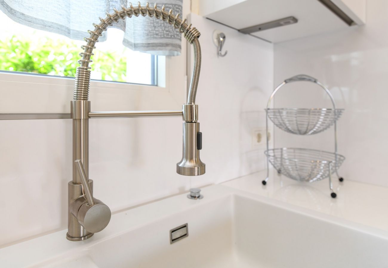 Willa w Manerba del Garda - villa sole, con piscina privata a due passi dalla spiaggia