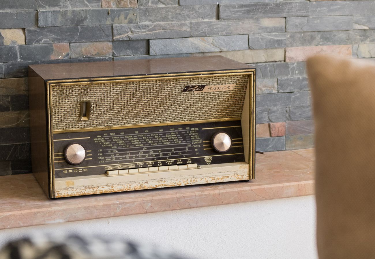 Dom w Tignale - Malga Mary: nel verde con piscina solo per voi ed i proprietari