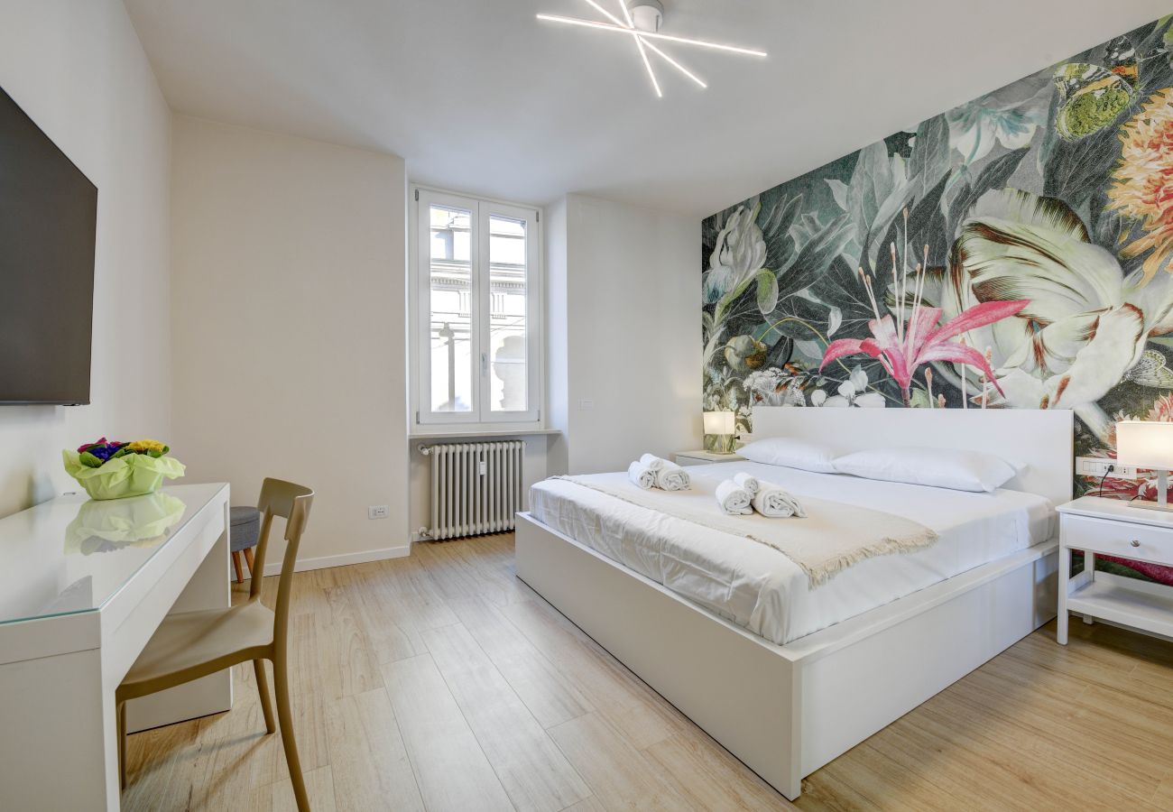 Apartament w Desenzano del Garda - Desenzanoloft Apa Dom 