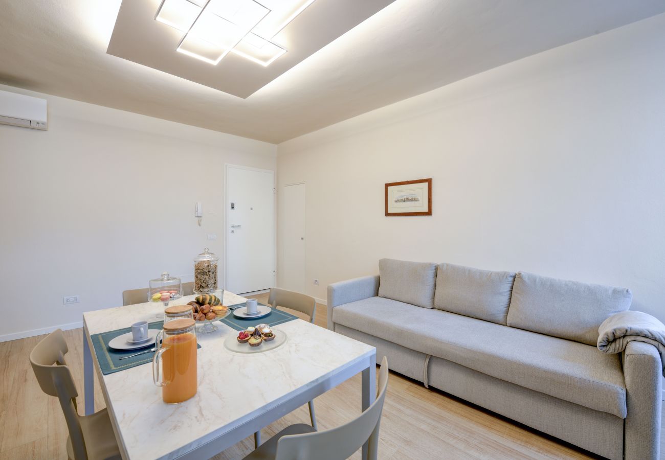 Apartament w Desenzano del Garda - Desenzanoloft Apa Dom 